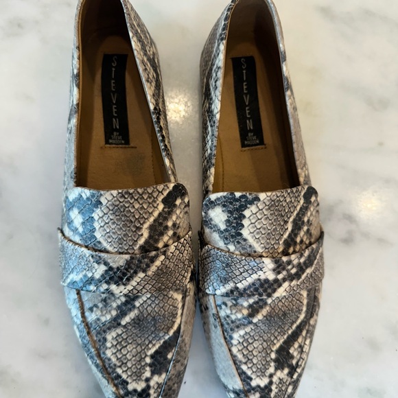 Steven Snakeskin Leather Women's Loafers - Picture 2 of 7